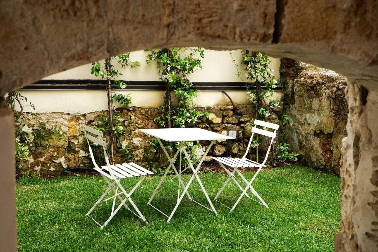 פלרמו Sette Fate Suites & Spa מראה חיצוני תמונה