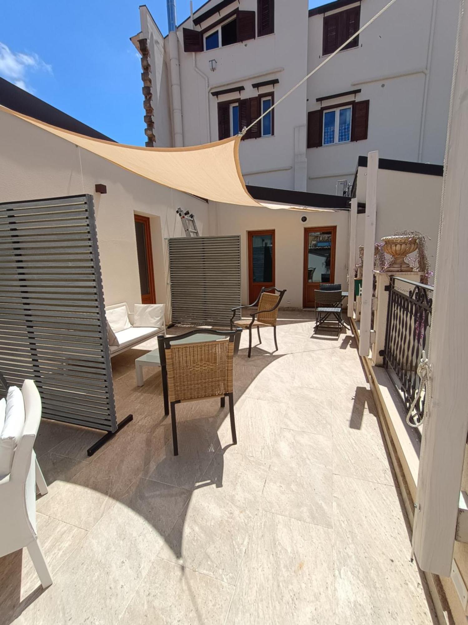 פלרמו Sette Fate Suites & Spa מראה חיצוני תמונה