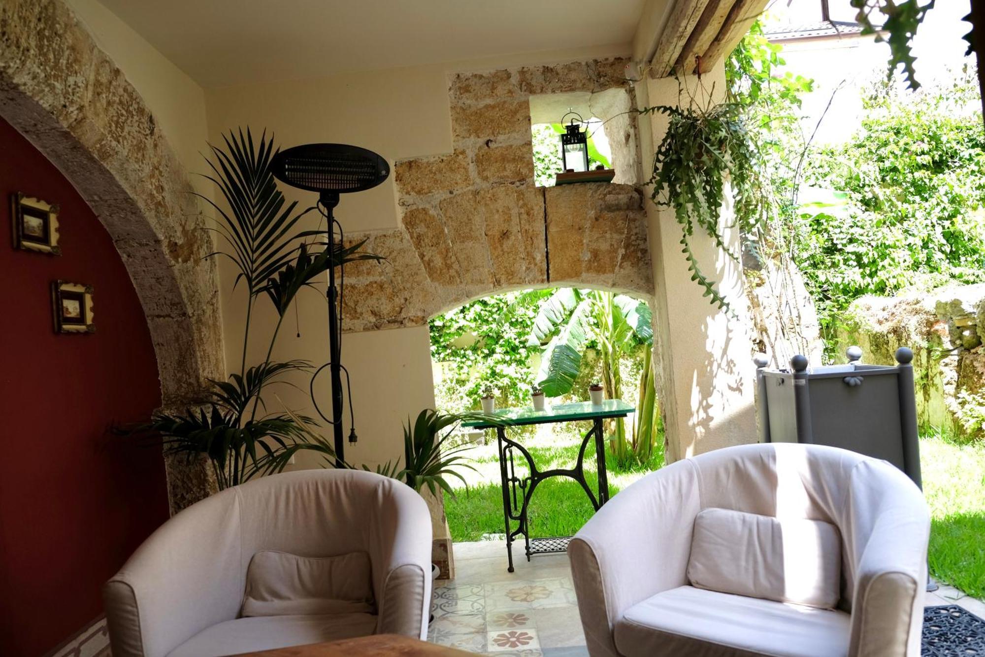 פלרמו Sette Fate Suites & Spa מראה חיצוני תמונה